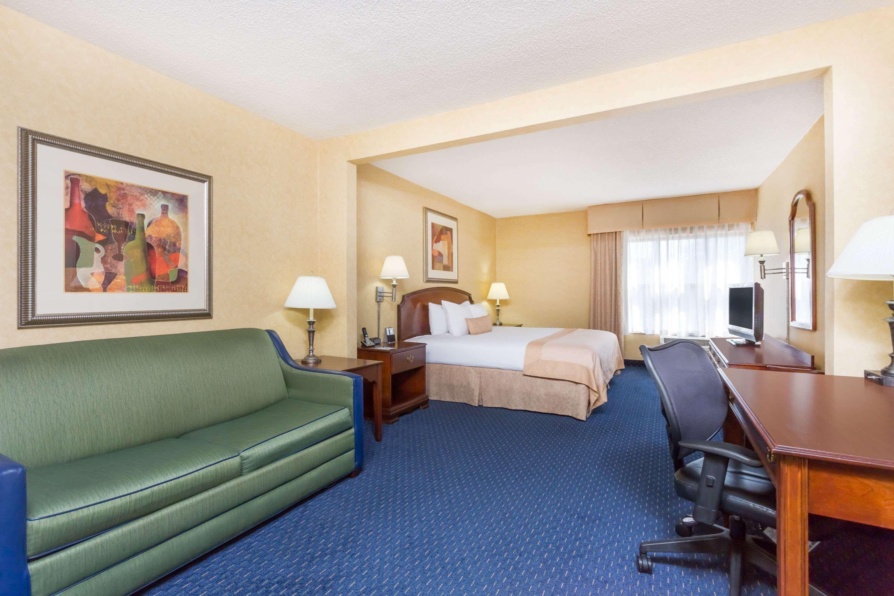 Wingate By Wyndham Greenville Airport Bagian luar foto